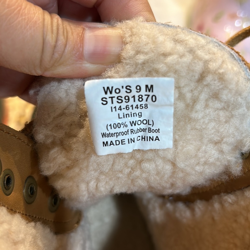 Sperry Top Sider boots, 100% wool shearling. Sperry for J.Crew. - Picture 4 of 7